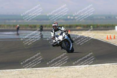 media/Sep-21-2025-TrackDaz (Sun) [[277c75b276]]/C Group/1040am (Turn 1)/